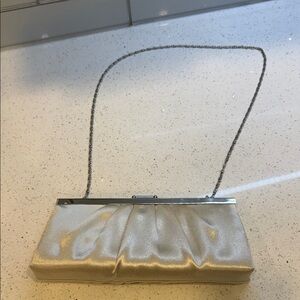 Elegant Champagne Satin Evening Clutch with Chain Strap